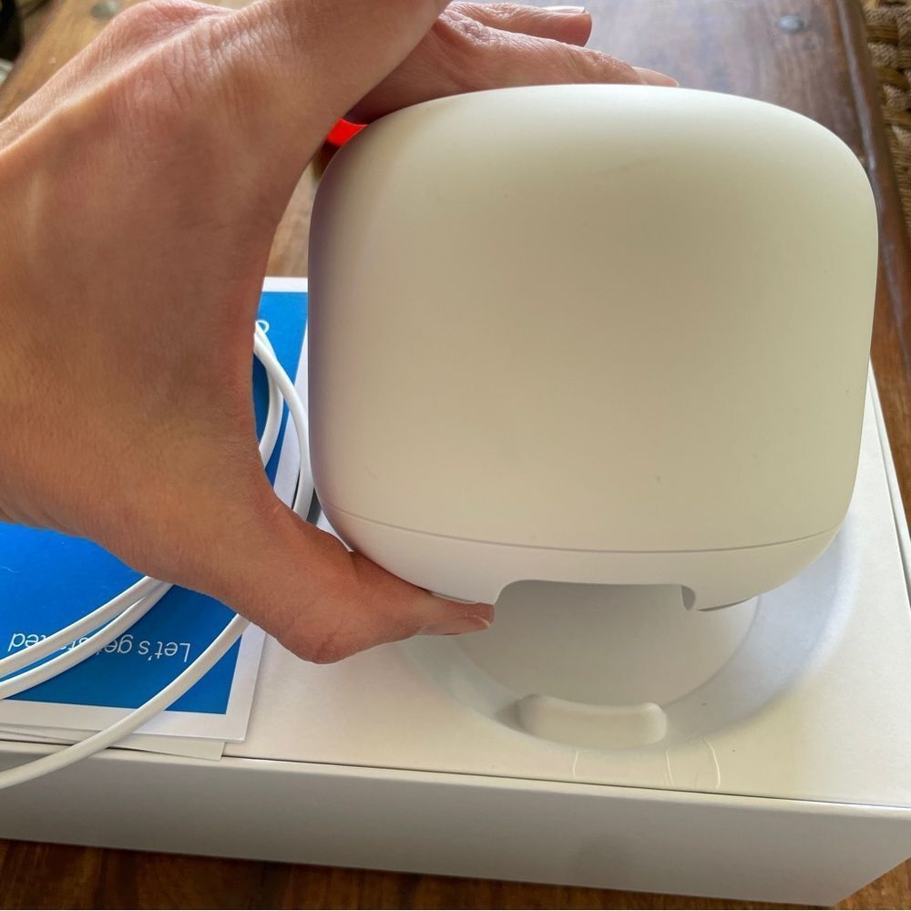 Google White Network Router with Network Cable - Picture 9 of 13